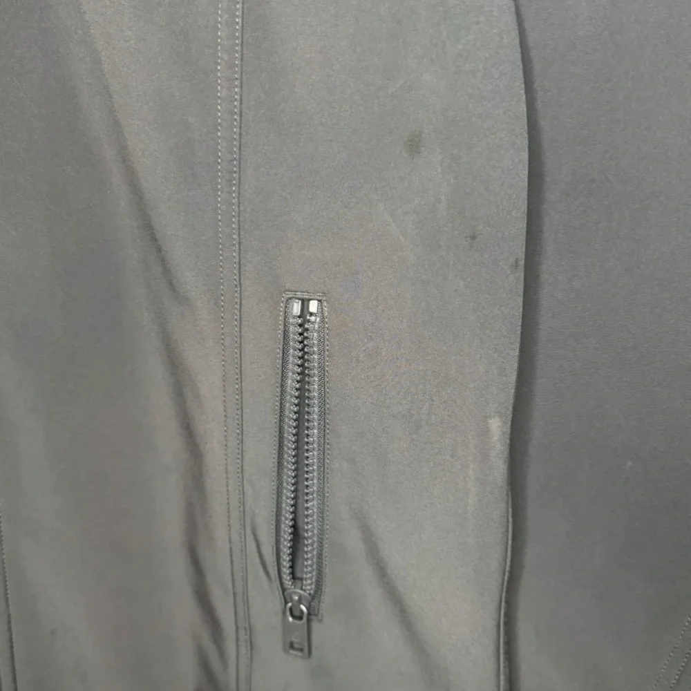 LULULEMON City Softshell Dark Gray Heavy Jacket Rain Coat Size 8